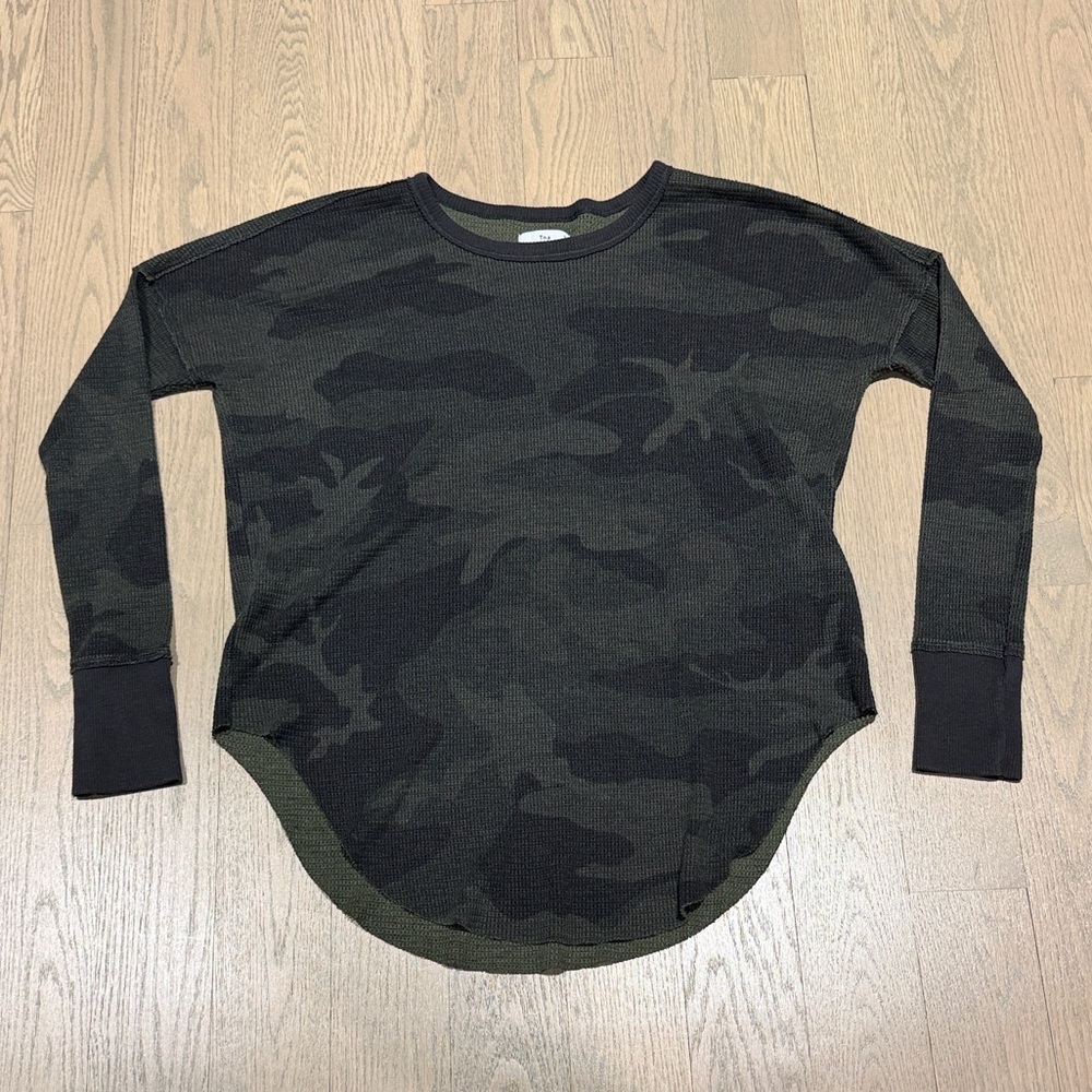TNA Olive Green & Black Camo Waffle Crewneck
